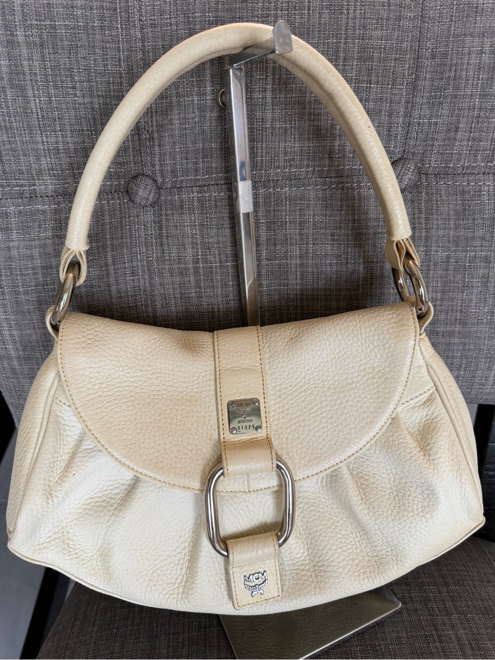 Mcm vintage Cream Leather Shoulder Bag with Silver Hardware